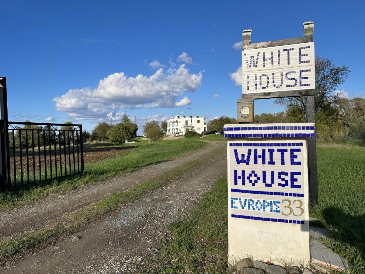White House Studio With Sea View And Parking Polis Eksteriør bilde
