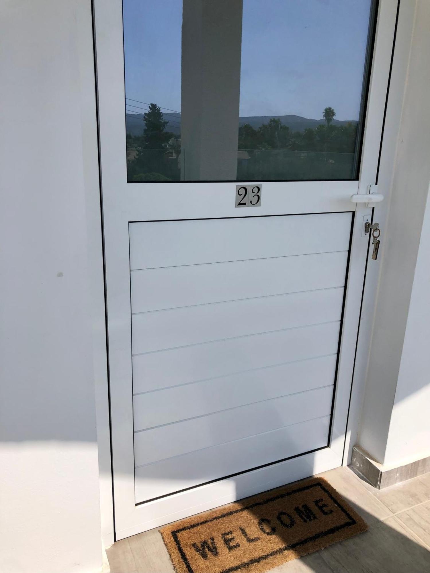 White House Studio With Sea View And Parking Polis Eksteriør bilde